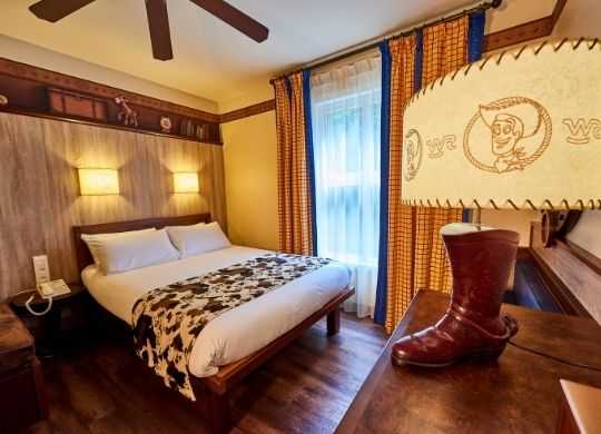 Schlafzimmer Hotel Cheyenne Disneyland